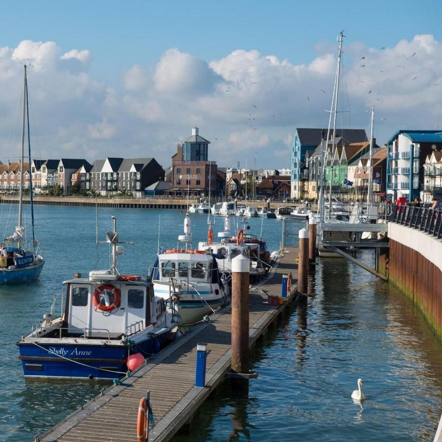 Beautiful 2Bd Beach Retreat Littlehampton ליטלהמפטון מראה חיצוני תמונה