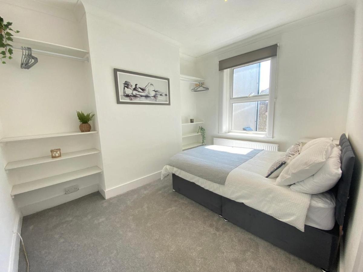 Beautiful 2Bd Beach Retreat Littlehampton ליטלהמפטון מראה חיצוני תמונה